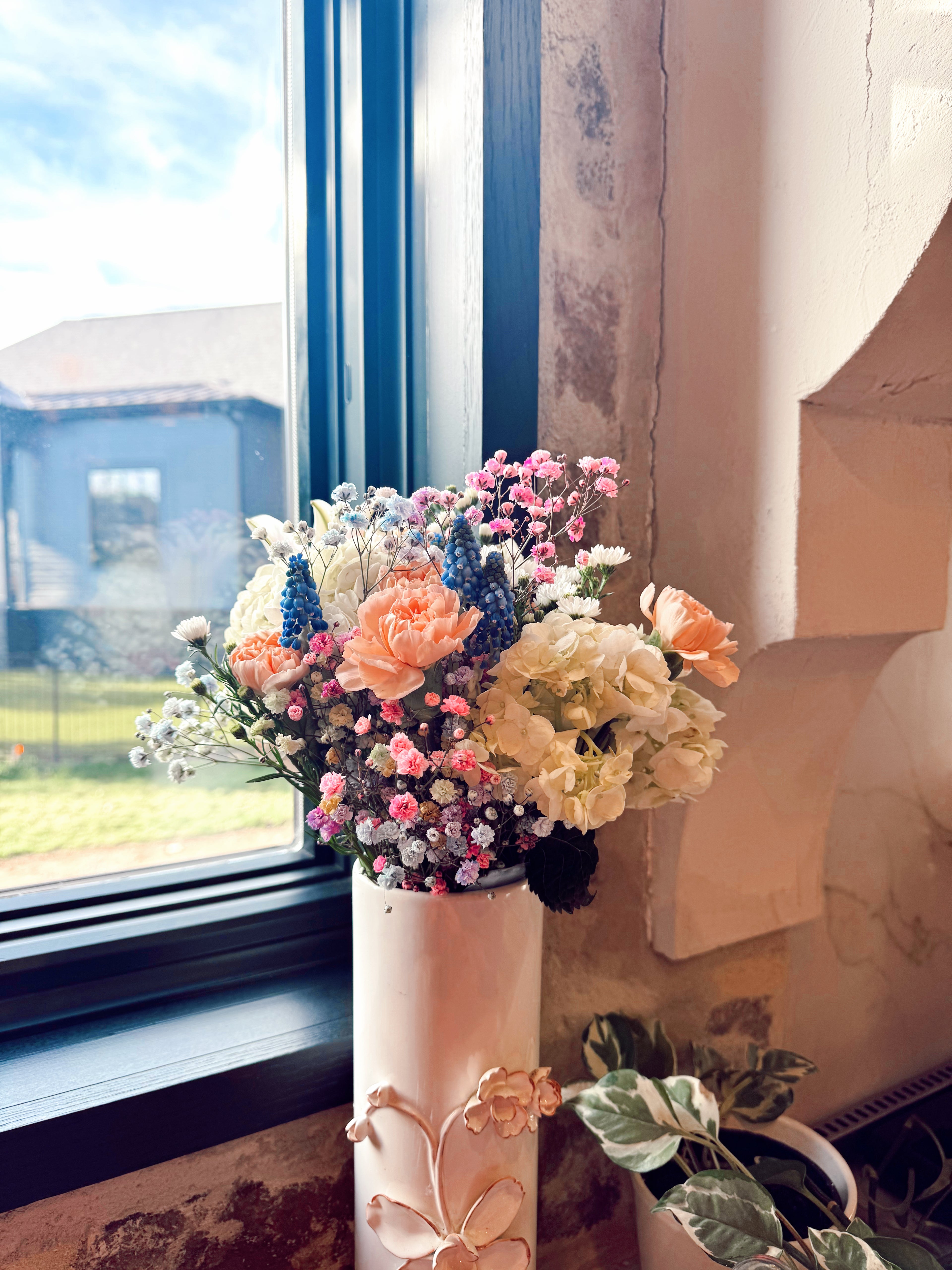 Unicorn Baby’s Breath Mini Bouquet